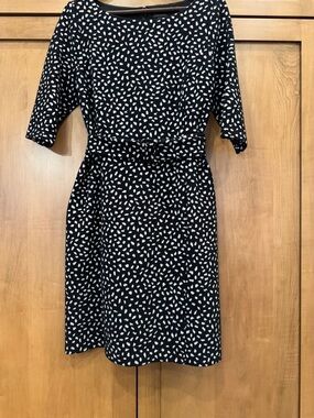 Ann Taylor Black and White Printed Belted Midi Dress